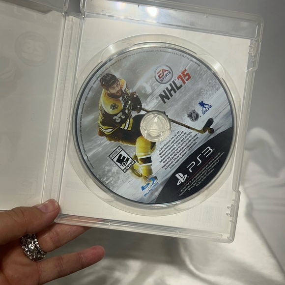 NHL 15 PS3 Game - Picture 6 of 7